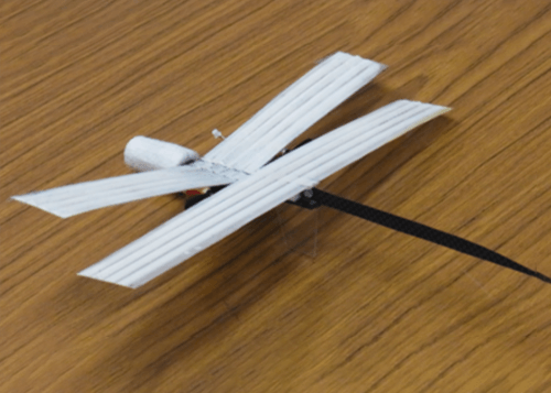 トンボ型小型飛翔ロボット