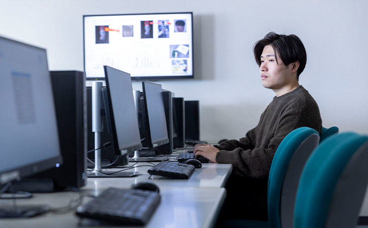 情報メディア学科