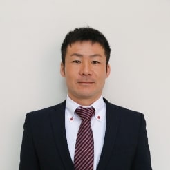 監督 西野 晃平